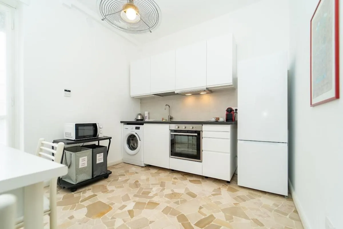 Bright Apartment In Milan 0*,  Italy